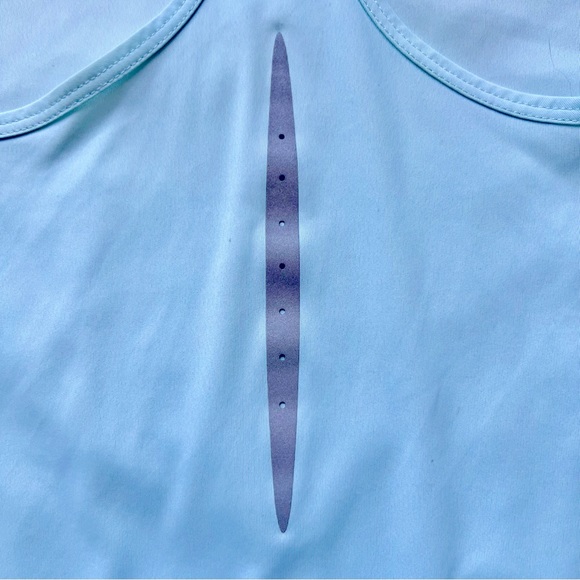 Women’s Nike Dri-Fit Racerback top size Small - Picture 5 of 7